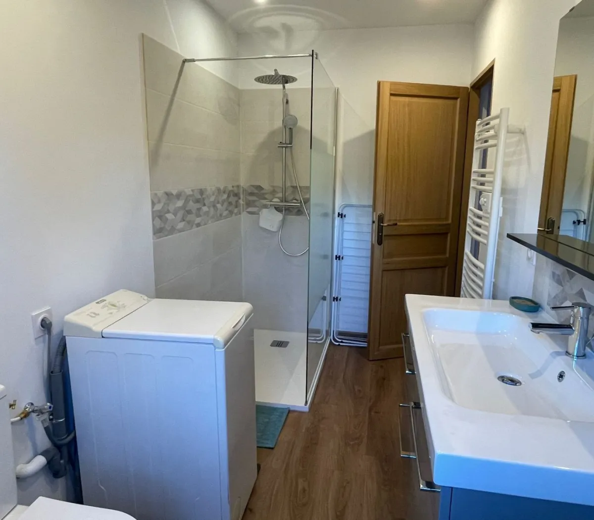 Location Pernes-les-Fontaines Appartement 6855134bb8d3