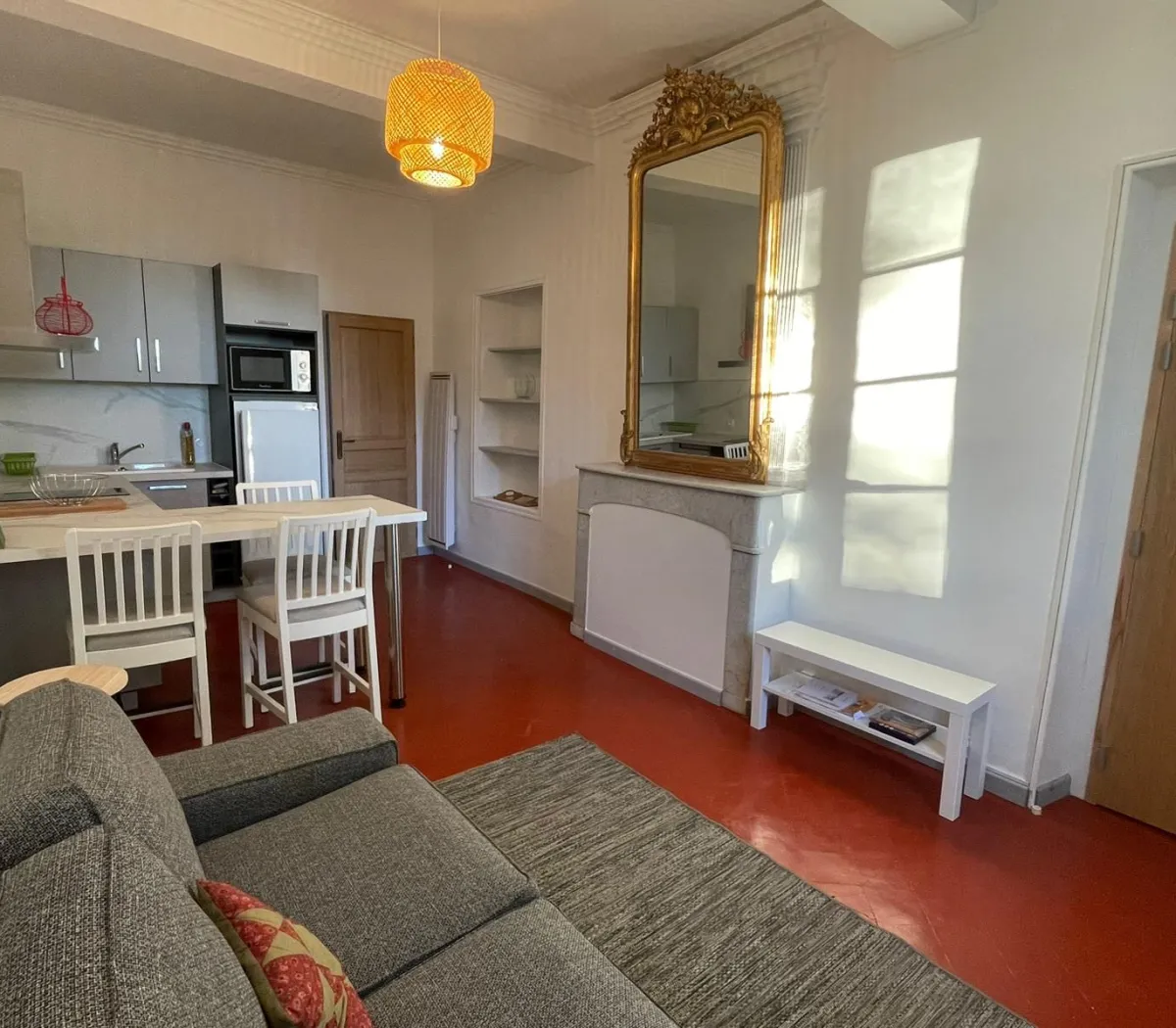 Location Pernes-les-Fontaines Appartement 6855134bb8d3