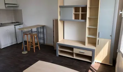miniatureLocation Tours Appartement 685531ef0ecd2