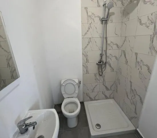 Location Rueil-Malmaison Appartement 685556ebb9472