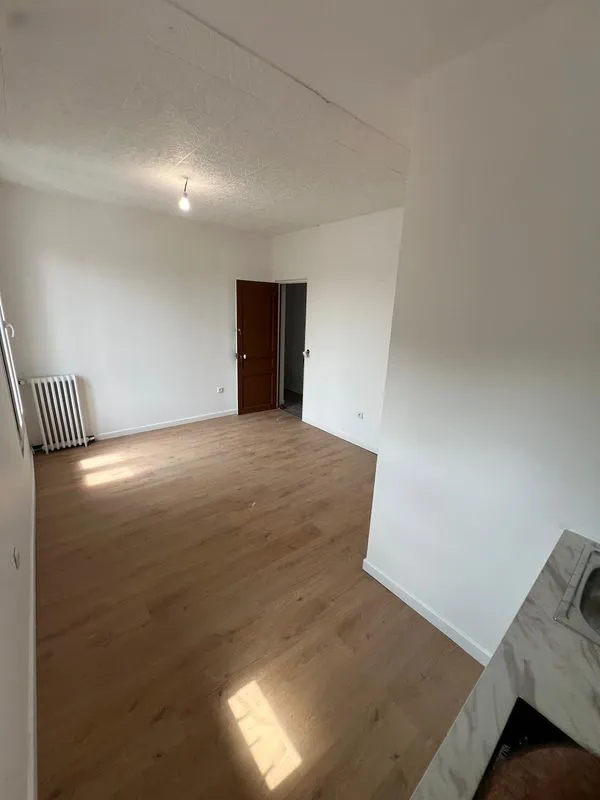 Location Rueil-Malmaison Appartement 685556ebb9473