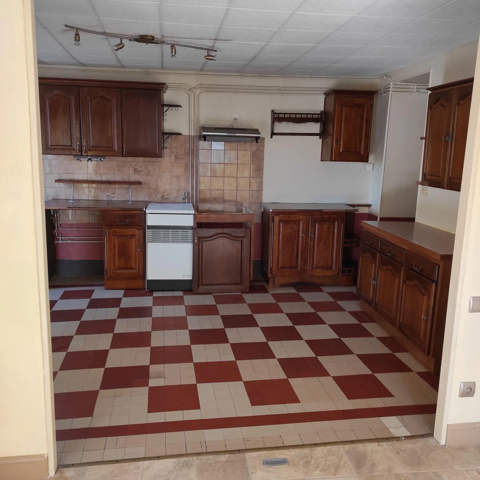 Location Néris-les-Bains Maison 6856d46bf231
