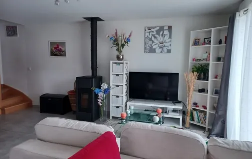 Location Monchaux-sur-Écaillon Maison 685811df65da