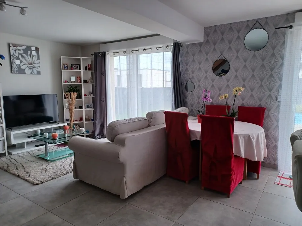 Location Monchaux-sur-Écaillon Maison 685811df65da