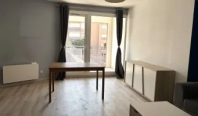 miniatureLocation Lyon Appartement 685950591e392