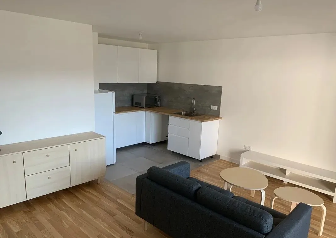 Location Courbevoie Appartement 68595d9bc0c61