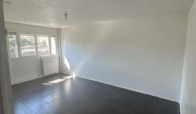 miniatureLocation Saint-Étienne Appartement 685a58b0966c2