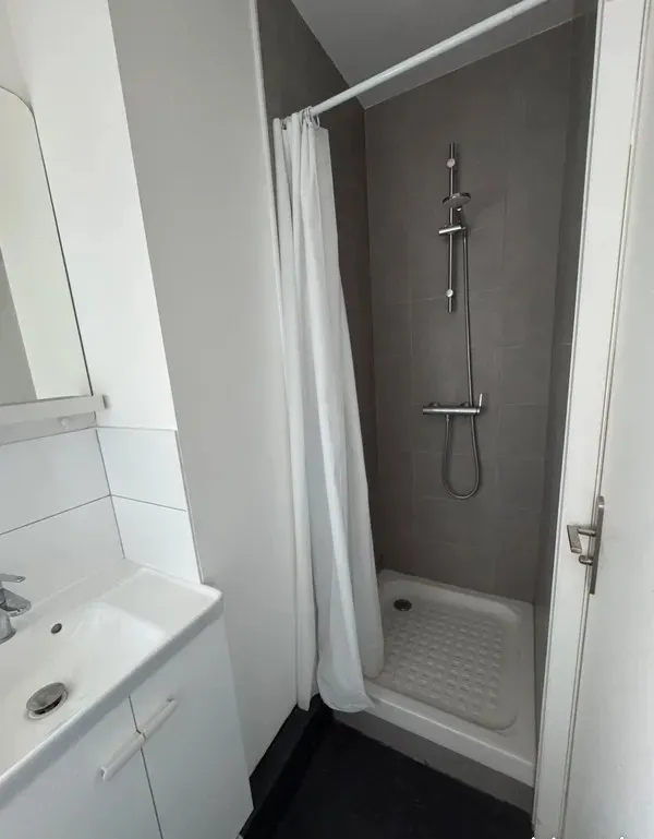 Location Tours Appartement 685a61268f883