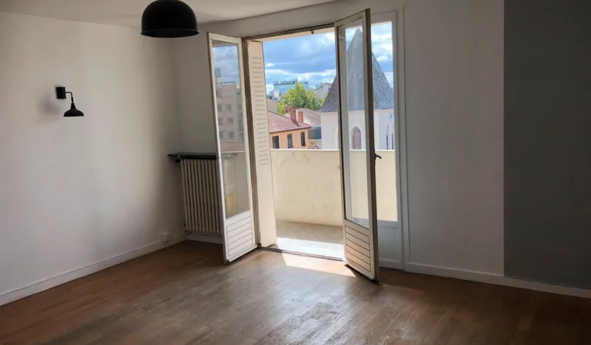 Location Villeurbanne Appartement 685a6529cabe1