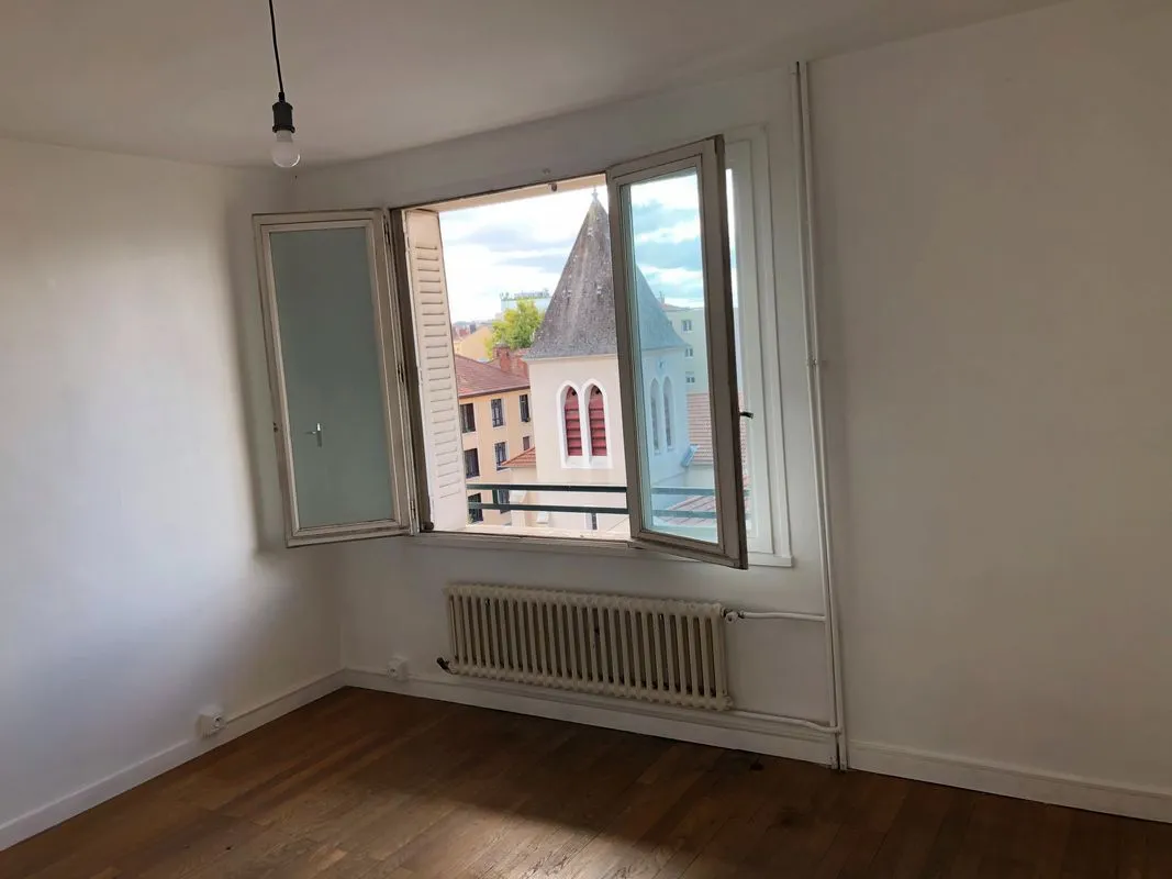 Location Villeurbanne Appartement 685a6529cabe3