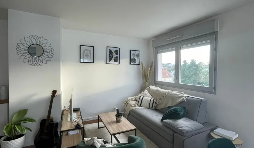 Location Villejuif Appartement 685ad1a3910d1