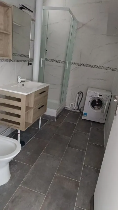 Location Ivry-sur-Seine Appartement 685bda4d18432