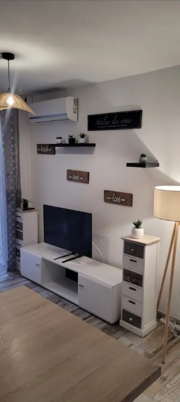 Location Saint-Cyprien Appartement 685ef08ee1453