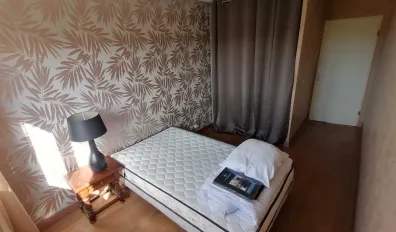 miniatureLocation Cergy Chambre 6861200eb27f2