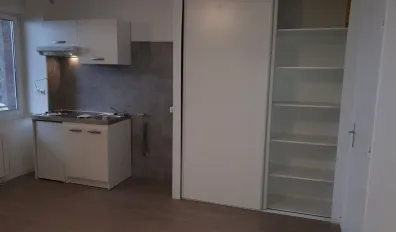 miniatureLocation Reims Appartement 686253ff2f2d2