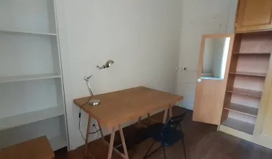 miniatureLocation Paris Appartement 68625ec257f02