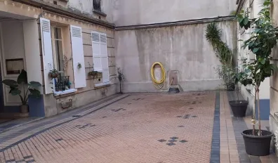 miniatureLocation Paris Appartement 68625ec257f02