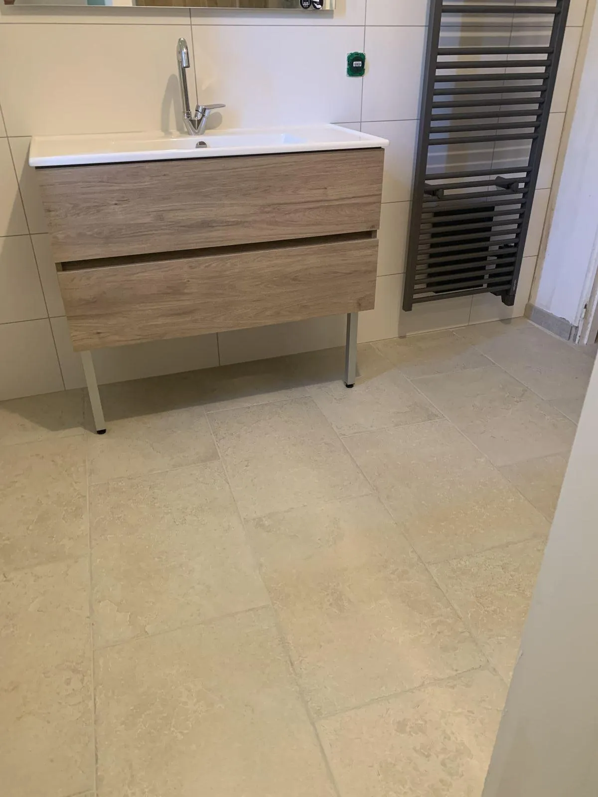 Location Malemort-du-Comtat Maison 68644eb6b42b