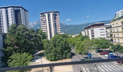 miniatureLocation Grenoble Appartement 6864f46f02852
