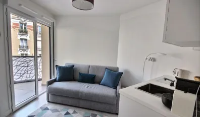 Location Courbevoie Appartement 6864f5d4e6fb