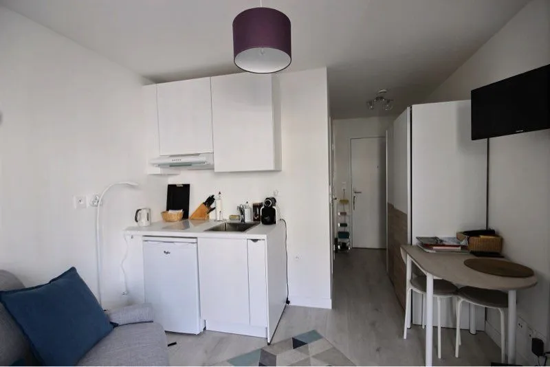 Location Courbevoie Appartement 6864f5d4e6fb