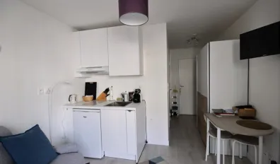 Location Courbevoie Appartement 6864f5d4e6fb