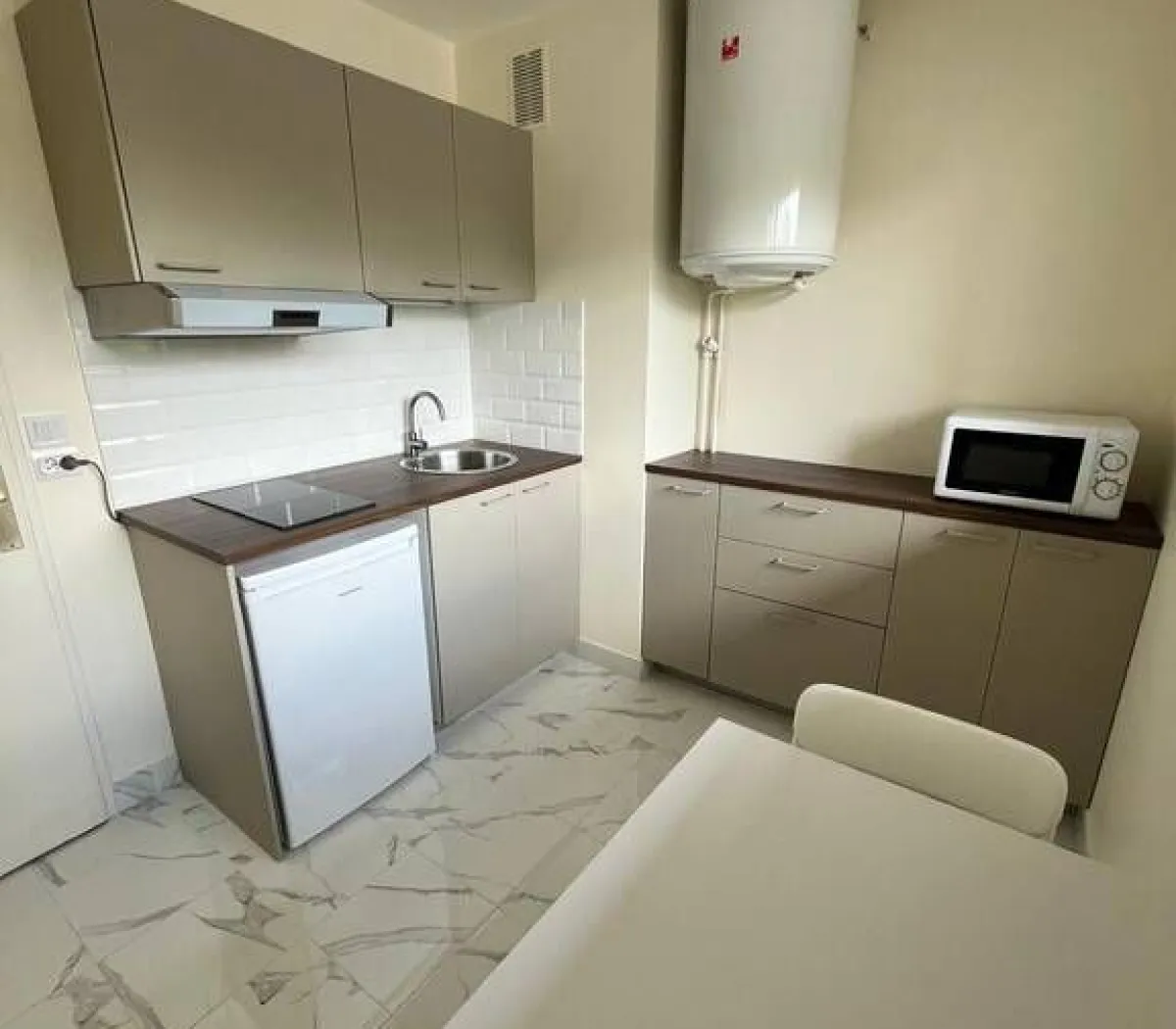 Location Bourg-la-Reine Appartement 68663d603822