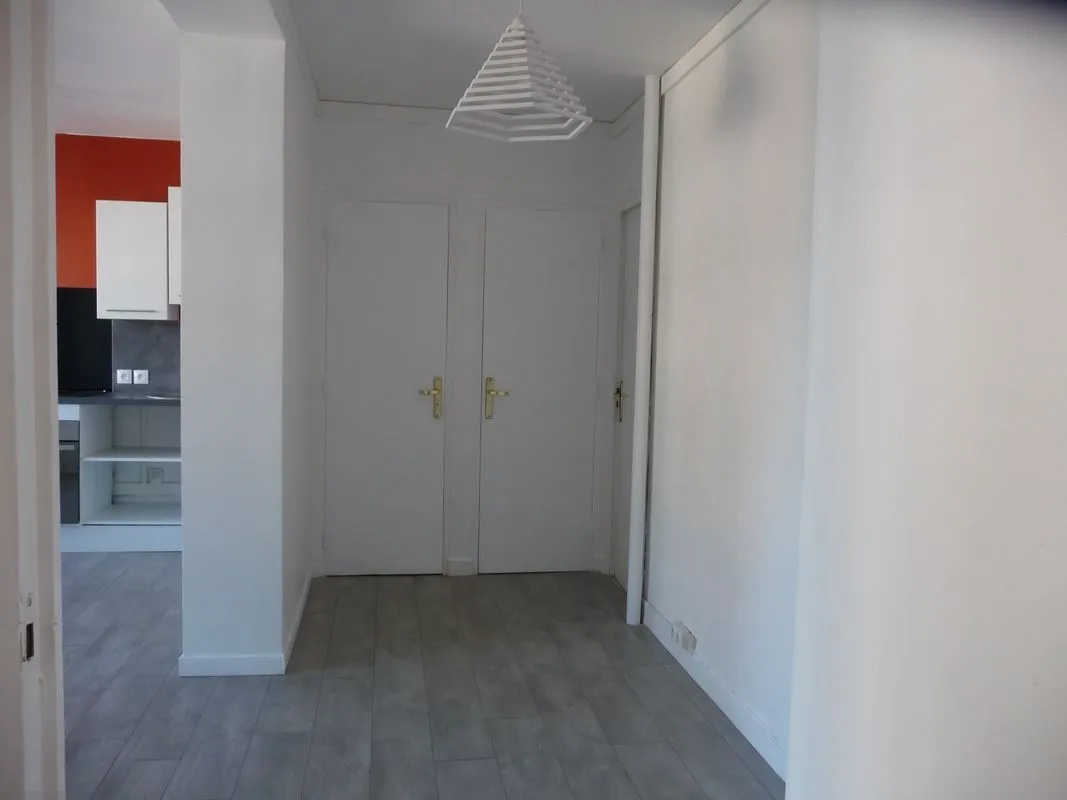 Location Saint-Étienne Appartement 6866612e1d5d3