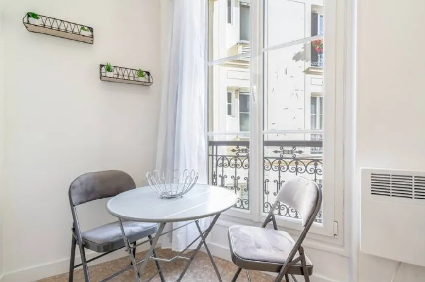 Location Paris Appartement 68666cf00601