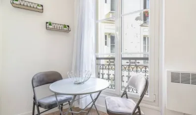 Location Paris Appartement 68666cf00601
