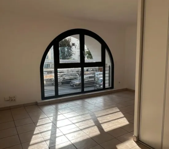 Location Courbevoie Appartement 6867a400ec7d3