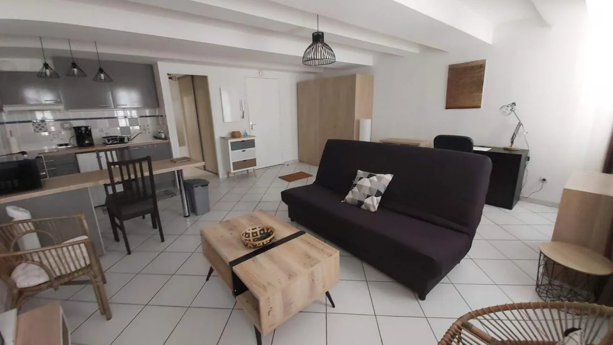 Location Toulon Appartement 6867aab972651