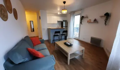 miniatureLocation Asnières-sur-Seine Appartement 6867e68df2c02