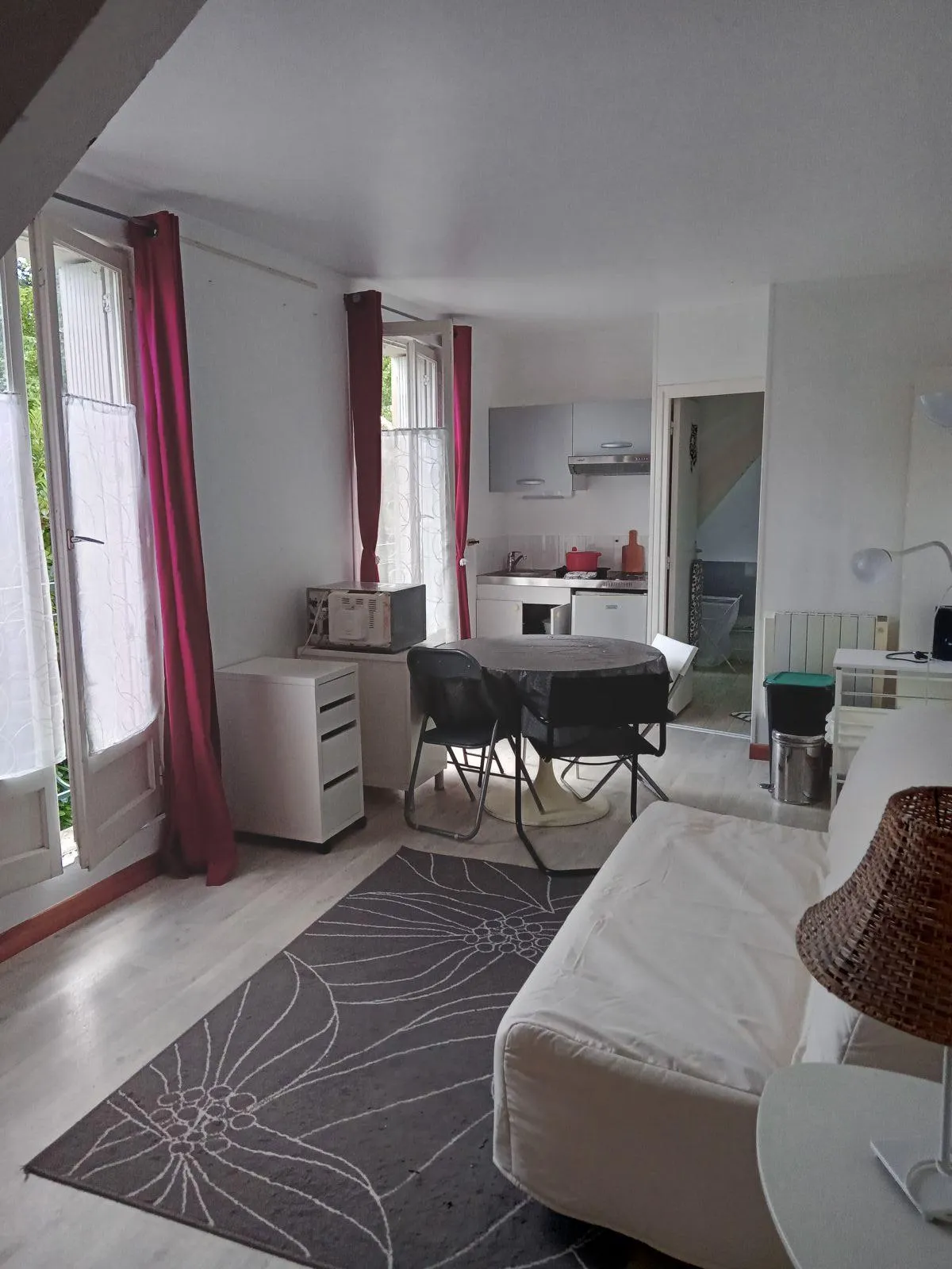 Location Saint-Cyr-sur-Loire Appartement 6868f1212476