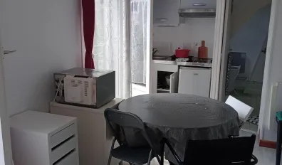 Location Saint-Cyr-sur-Loire Appartement 6868f1212476