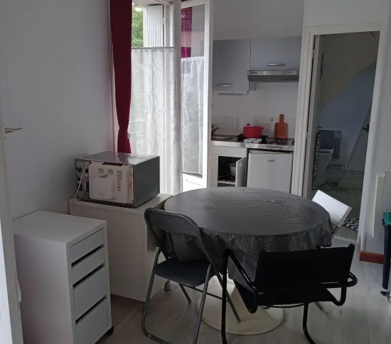 Location Saint-Cyr-sur-Loire Appartement 6868f1212476