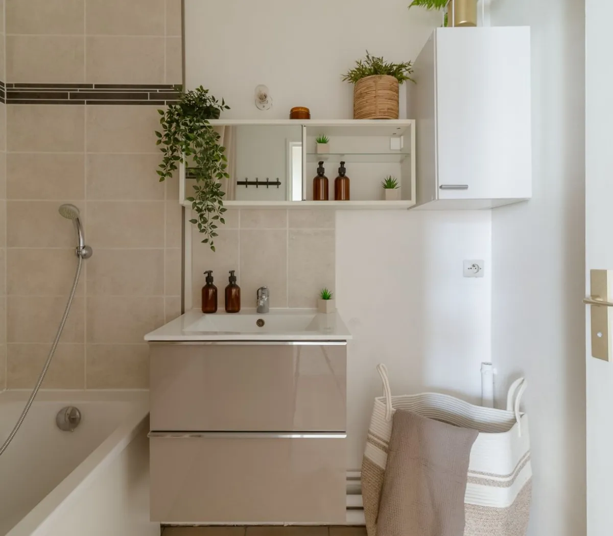 Location Montigny-le-Bretonneux Appartement 686b81d1d973