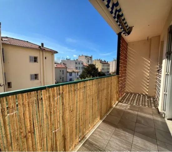 Location Toulon Appartement 686b9e218ae23