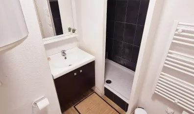 miniatureLocation Marseille Appartement 686bbda766672
