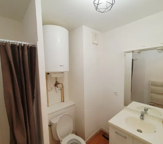 Location Villeurbanne Appartement 686c2ef863703