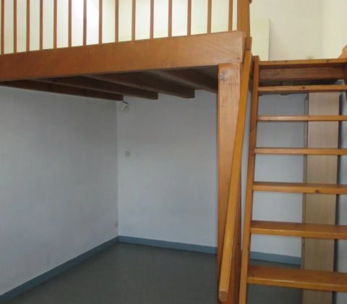 Location Poitiers Appartement 686ce2285b5a