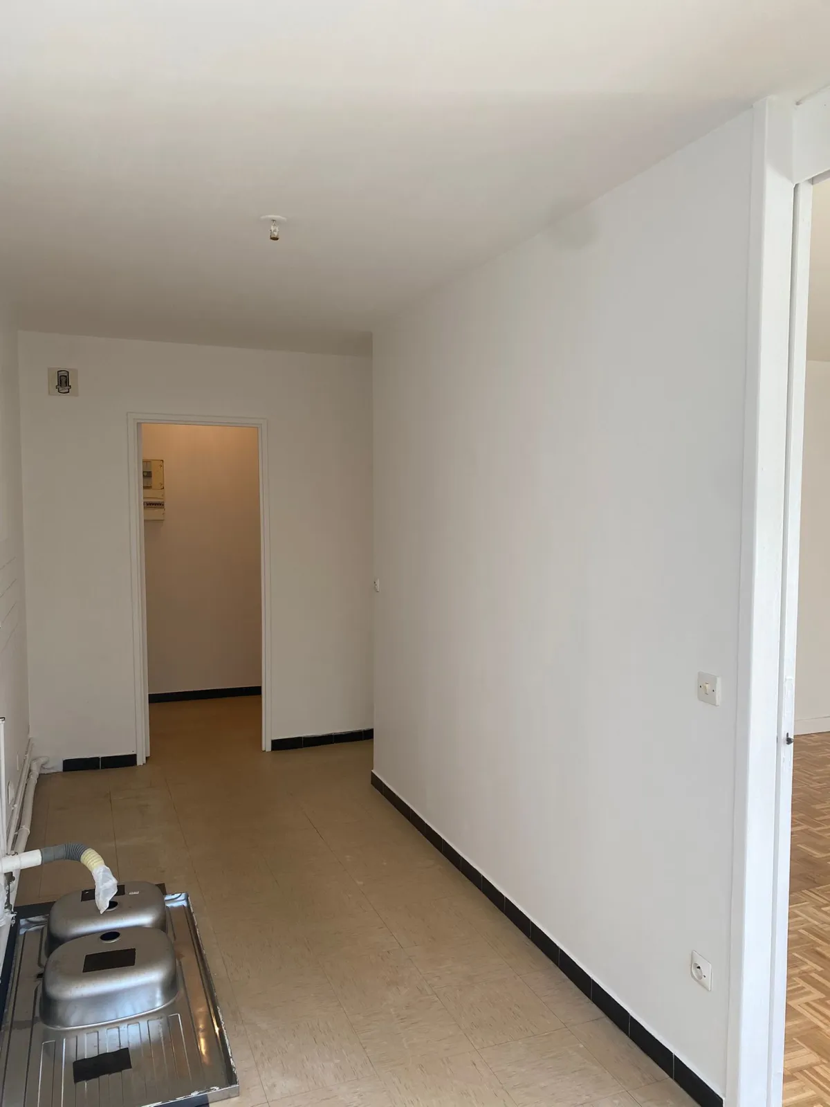Location Courbevoie Appartement 686ea1fa1c1b