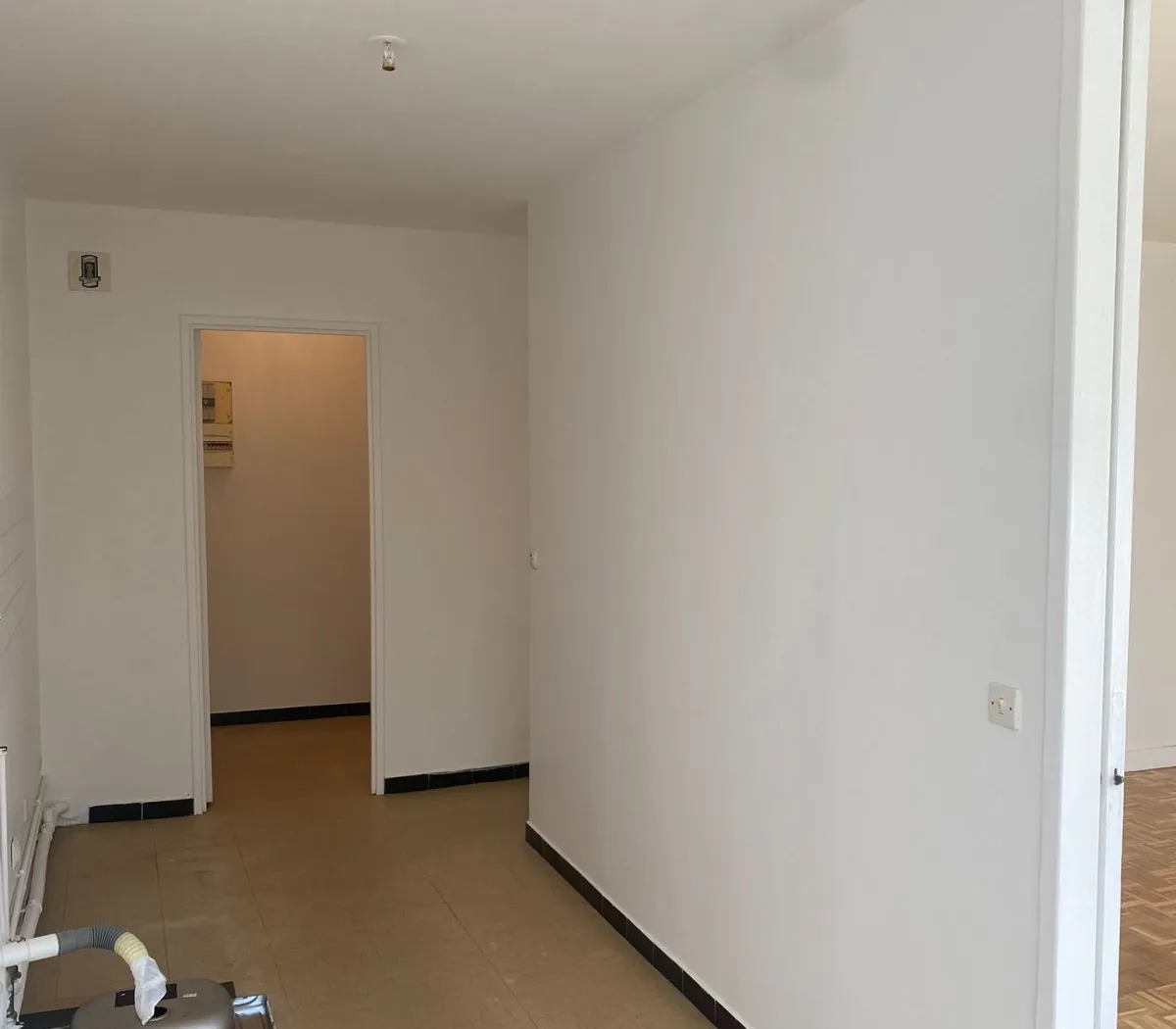 Location Courbevoie Appartement 686ea1fa1c1b