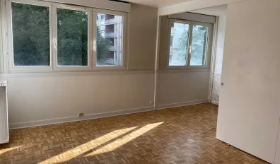 Location Courbevoie Appartement 686ea1fa1c1b