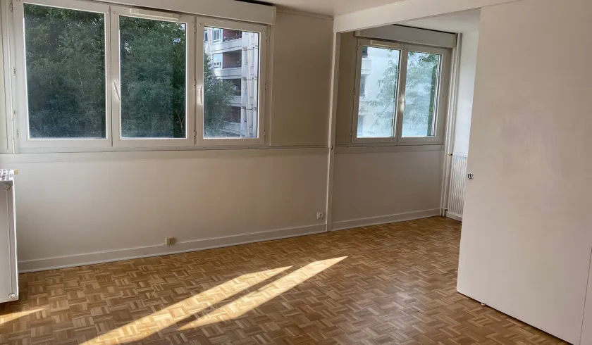 Location Courbevoie Appartement 686ea1fa1c1b