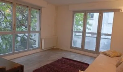 miniatureLocation Paris Appartement 686f98fb16aa2
