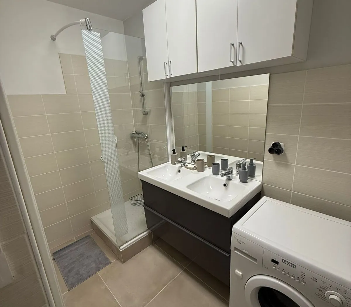 Location Lyon Appartement 686fc0f1c458