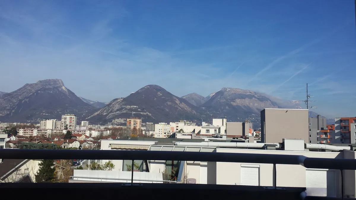Location Grenoble Appartement 686fd25baa93