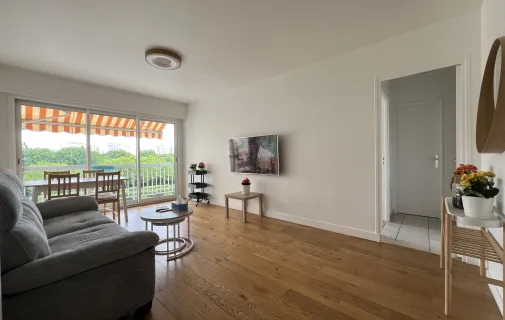 Location Asnières-sur-Seine Appartement 68710bbb4857