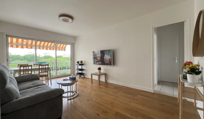 Location Asnières-sur-Seine Appartement 68710bbb48571